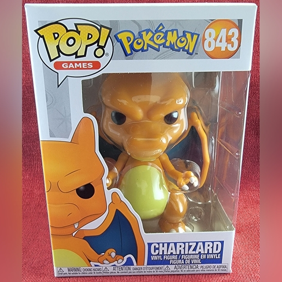 Charizard funko # 843 (nib) with pop protector - Picture 2 of 7